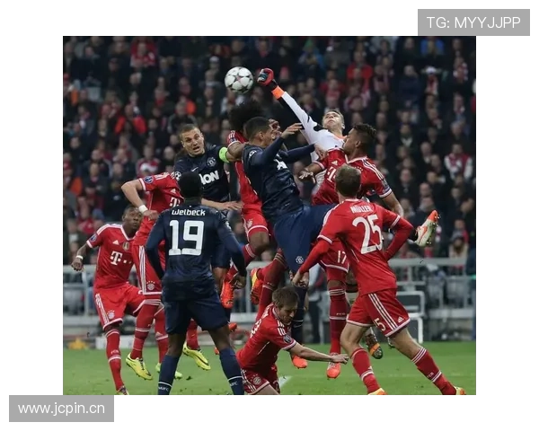 个人再强也救不了！曼联整体失衡问题彻底藏不住了